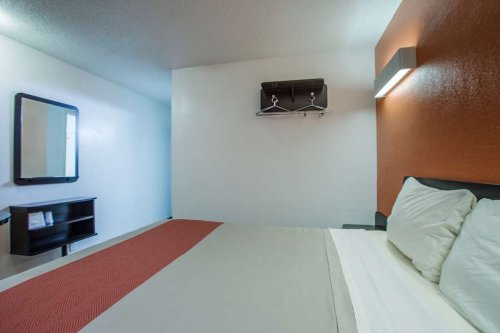 Motel 6-Simpsonville, Sc - Greenville Номер фото